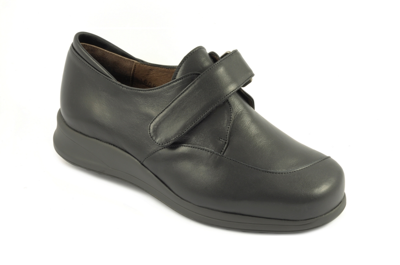 Zapato con velcro trimas 1009 Calzado de pies delicados anchos y