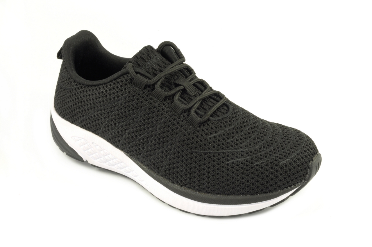 Deportivo Propét para hombre de ancho superior en color negro, ligero, suela con amortiguación, admite plantilla ortpédica