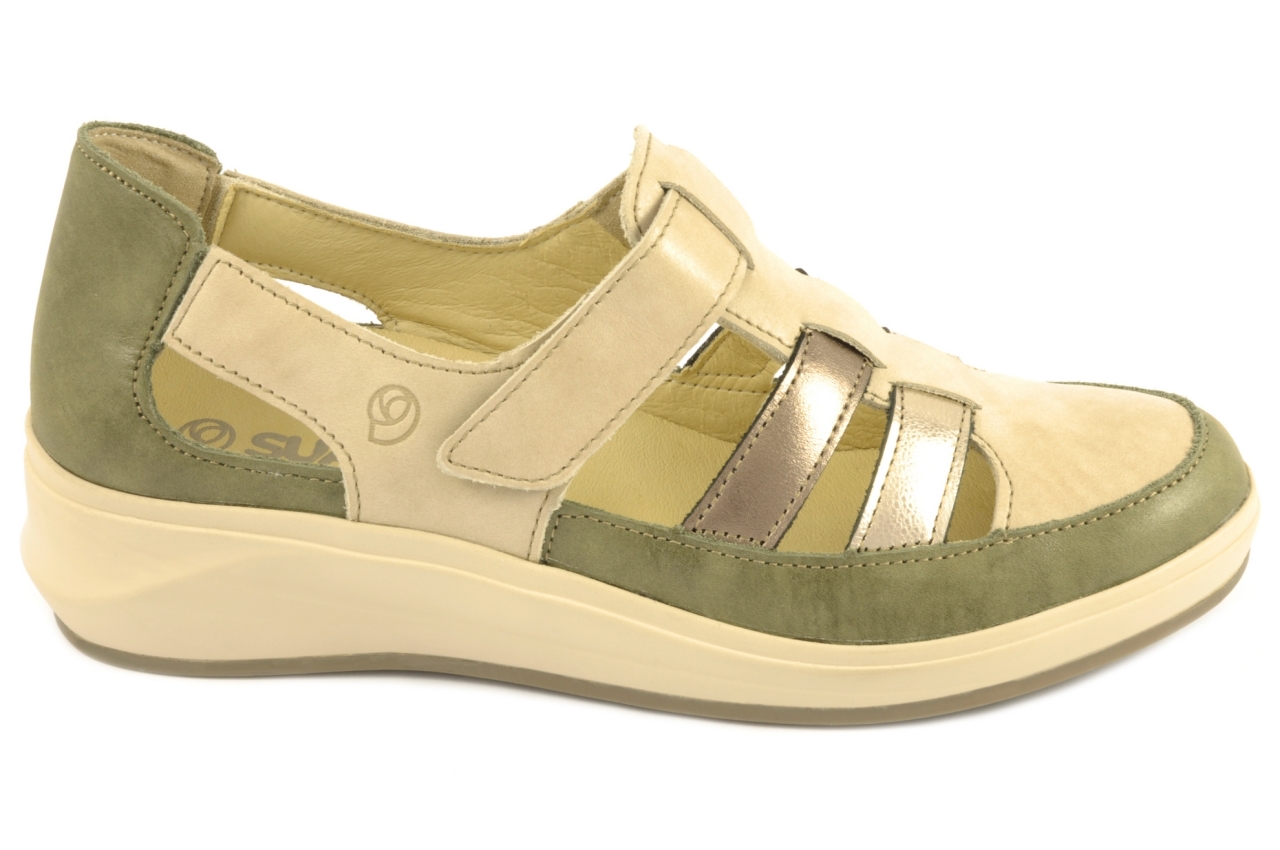 Suave - Sandalia cerrada con tiras y velcro para mujer, admite plantilla ortopédica, combinada en piel color beige con verde
